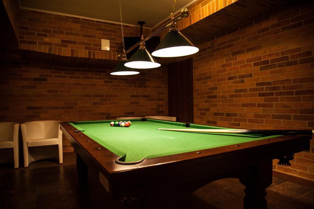 Hotel Stara Gorzelnia Licheń Buitenkant foto